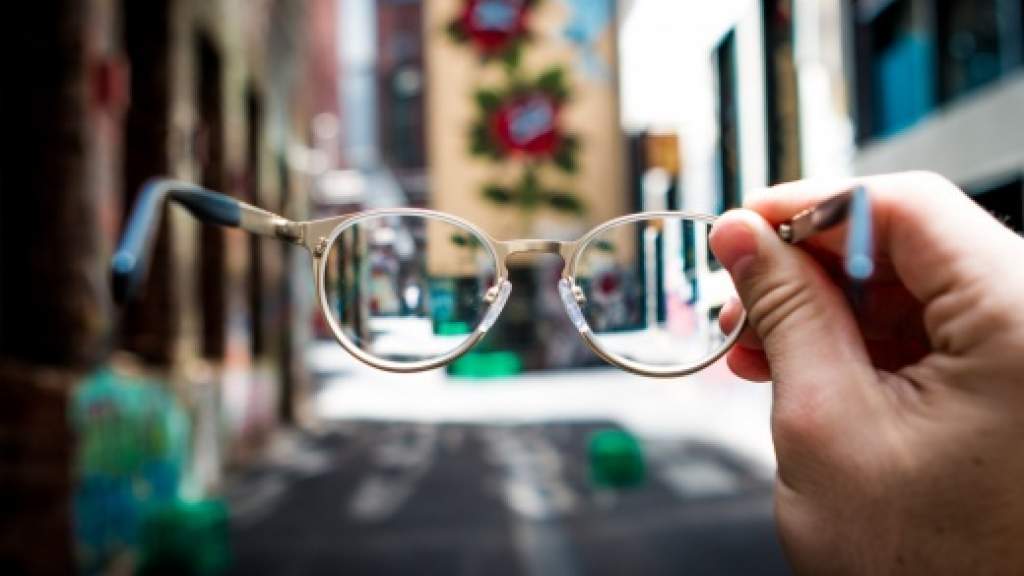 Важливість своєчасної заміни окулярів для збереження зору